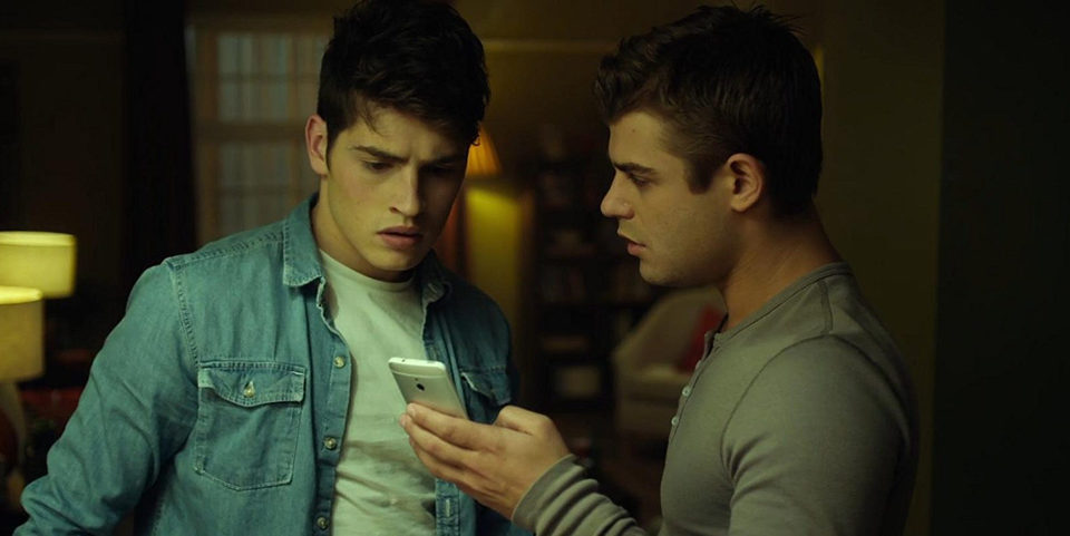 Gregg Sulkin