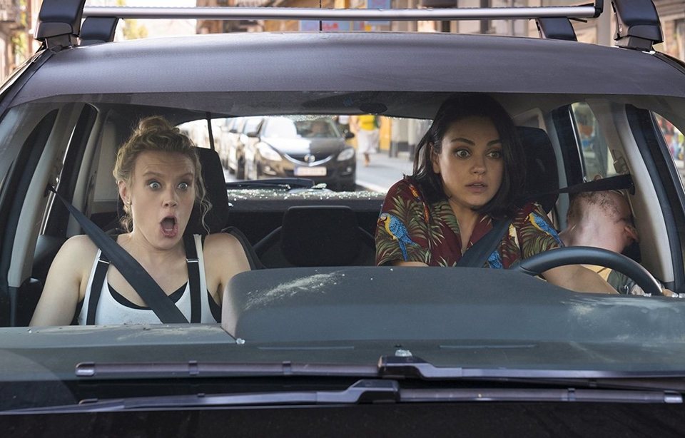 Imagen de la película The Spy Who Dumped Me