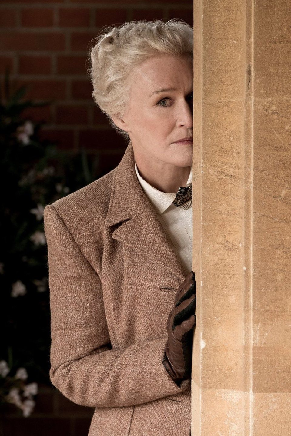 Imagen de la película Crooked House
