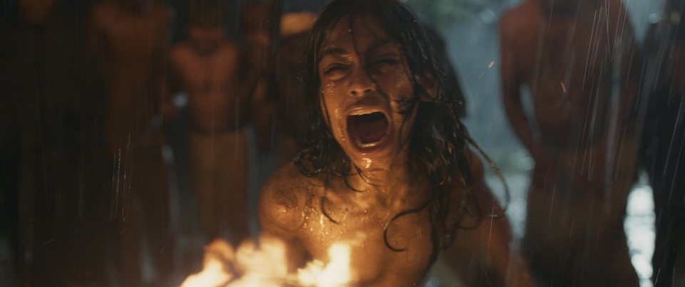 Imagen de la película Mowgli: Legend of the Jungle