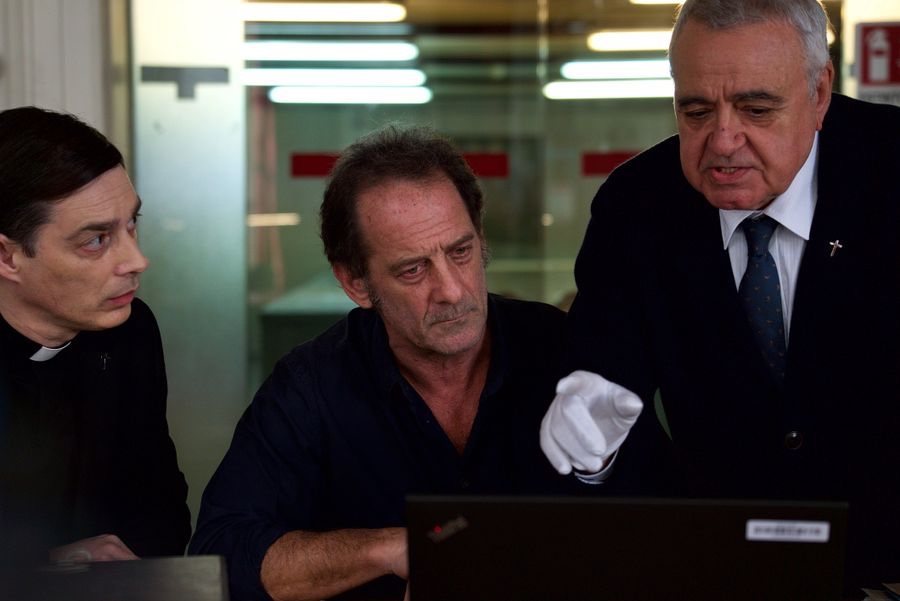 Imagen de la película The Apparition
