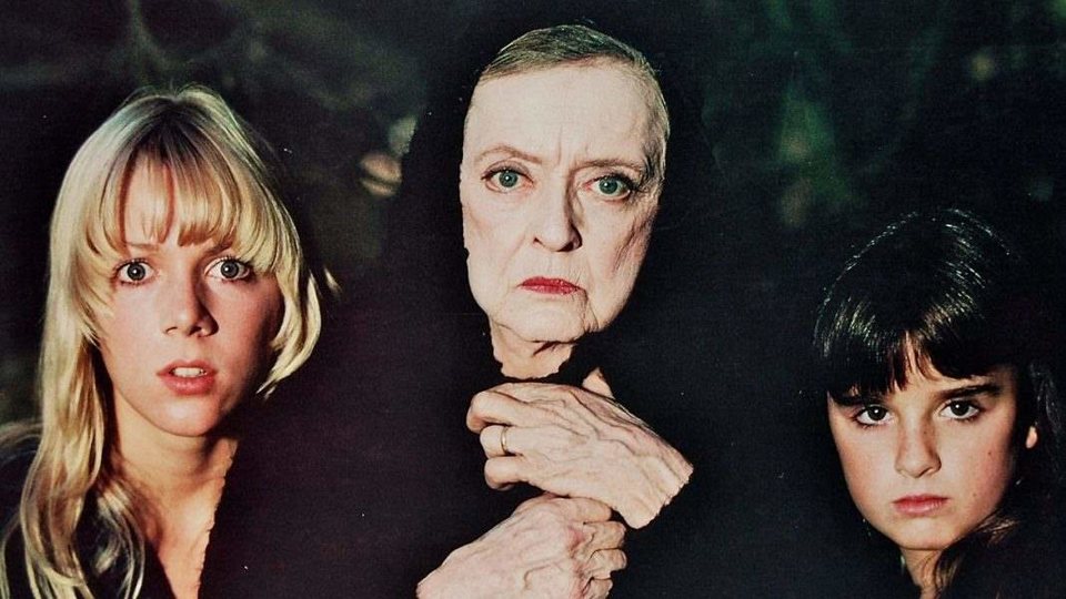 Imagen de la película The Watcher in the Woods
