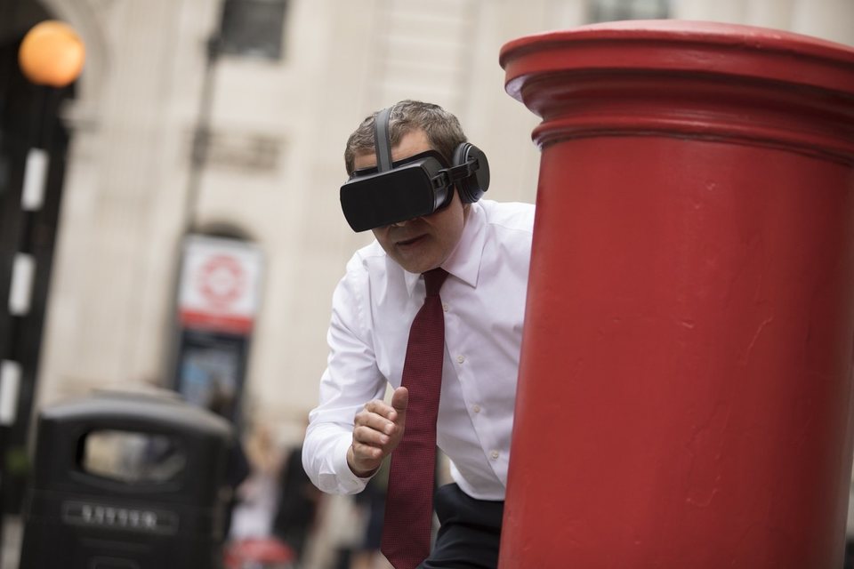 Imagen de la película Johnny English Strikes Again