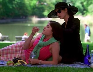 A True 90s Throwback: Selma Blair, Sarah Michelle Gellar and Shannen Doherty Share a Selfie