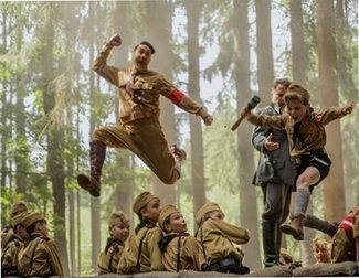 'Jojo Rabbit', Taika Waititi's comedy about Hitler, wins in Toronto and generates Oscar buzz