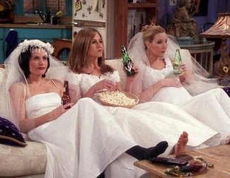 'Friends': Jennifer Aniston promises fans that the cast are working on "something" (that is not a reboot)