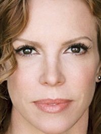  Leslie Stevens
