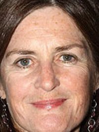  Finola Dwyer