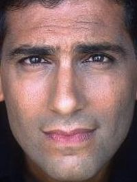  Cyrus Nowrasteh