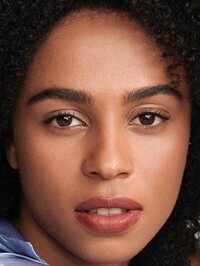  Nira Osahia