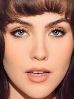 Photo of Freya Parker, Deep Cover actor