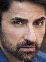 Photo of Akbar Kurtha, Sebastian actor