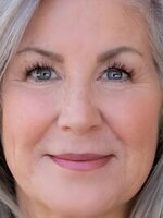 Photo of Kathryn Stamas, Roofman actor