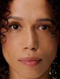 Vinette Robinson