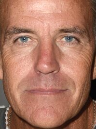  Richard Burgi