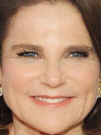 Tovah Feldshuh