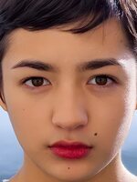 Photo of Tess Aubert, Roommates actor