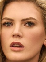 Photo of Ella Loudon, One Night Only actor