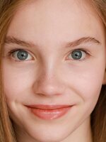 Photo of Quinn Aune, Spa Weekend actor