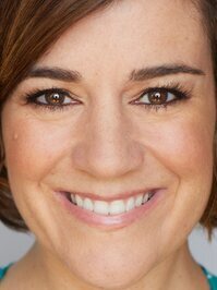  Lisa Schurga