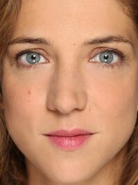  Ana Mayo
