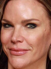  Karen Cliche