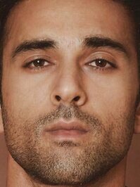  Pulkit Samrat