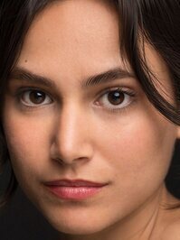  Mara Reina