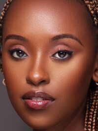  Magana Ngaiza