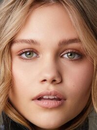  Erin Robinson