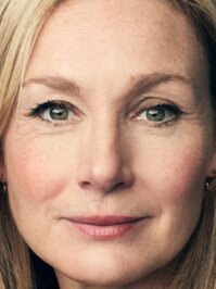  Nancy Carroll