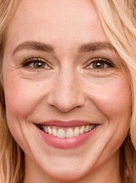  Sarah Goldberg