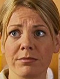  Nicola Reynolds