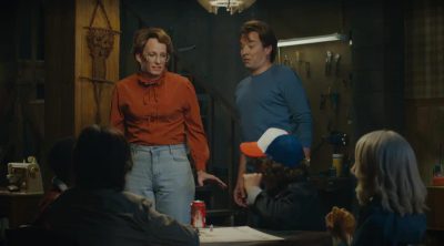 "Deleted scene" from 'Stranger Things' in which Barb comes back to life
