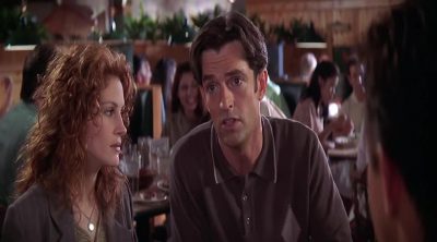 Musical Scene From 'My best friend's wedding'
