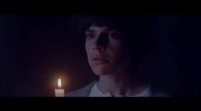 Spanish trailer 'Sola'