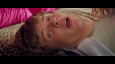 Red Band Trailer 'Premature'