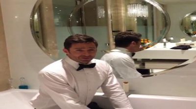 Hugh Jackman brings back the Ice Bucket Challenge