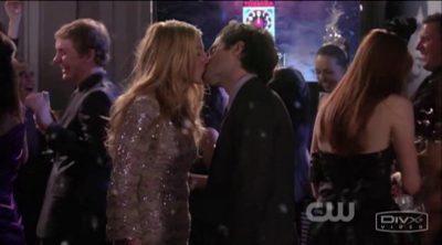 Serena and Dan New Year's Kiss in 'Gossip Girl'